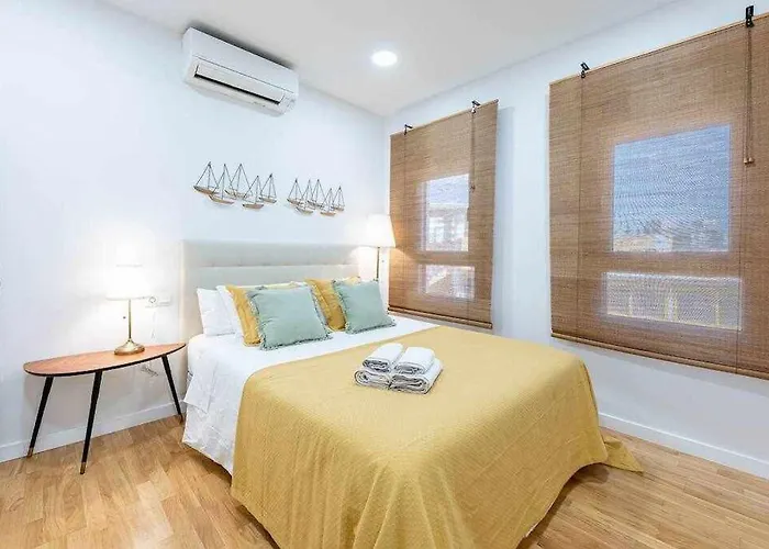 Vivendos - Tr15 - Bajondillo Apartment