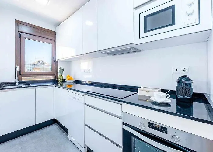 Vivendos - Tr15 - Bajondillo Apartment